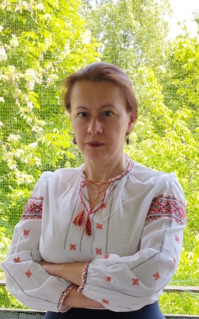 vyshyvanka-Kate-AKS