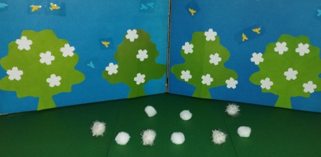 Easter’s-snow-theatre-play-kids-Kate-AKS